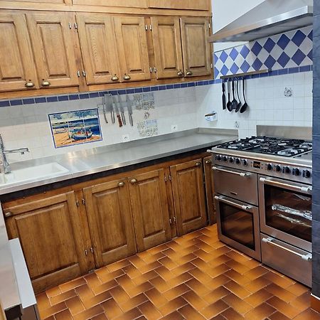 Les Vallons Holiday Home Lioux Dış mekan fotoğraf